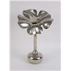 Image 3 : A GROUP OF SILVER-PLATED ITEMS