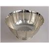 Image 2 : A LUNT STERLING SILVER SCALLOPED AND FOOTED BOWL