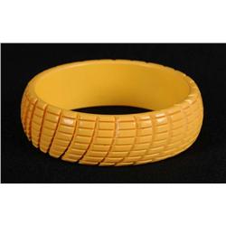 Bakelite Carved Curvilinear Design Bracelet.