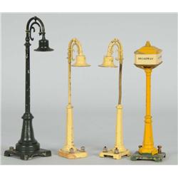 Lot of 4: Lionel Lamp Posts.