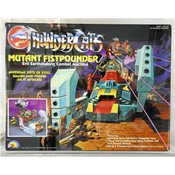 Thundercats Mutant Fistpounder Action Vehicle.