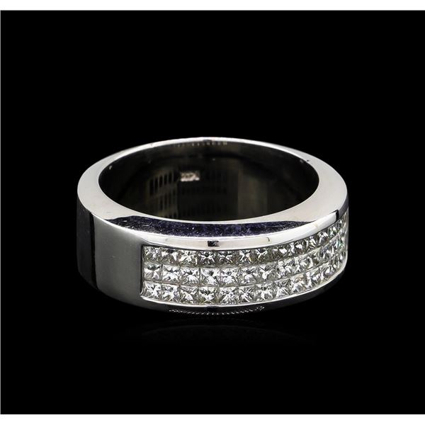 1.60 ctw Diamond Ring - 14KT White Gold