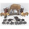 Image 1 : BIN OF WOODEN ANIMALS