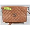 Image 1 : CHANEL CROSSBODY PURSE