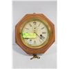 Image 1 : NEW HAVEN CO. MARINE CLOCK OAK CASE