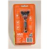 Image 1 : GILLETTE FUSION 5 POWER RAZOR
