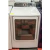 Image 1 : SAMSUNG WHITE FRONT LOAD DRYER 39" X 27" X 30"