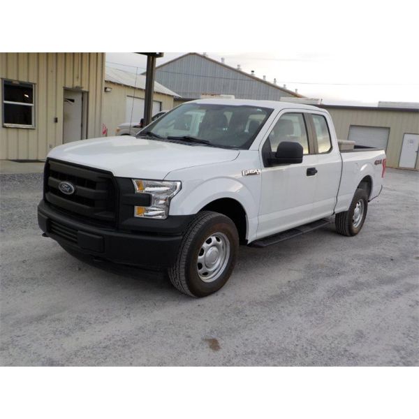 2017 FORD F150 XL Pickup Truck