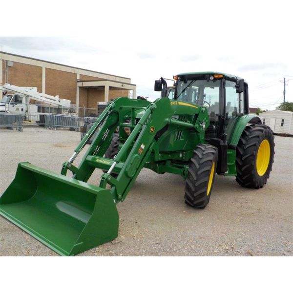 2016 JOHN DEERE 6105M Farm Tractor