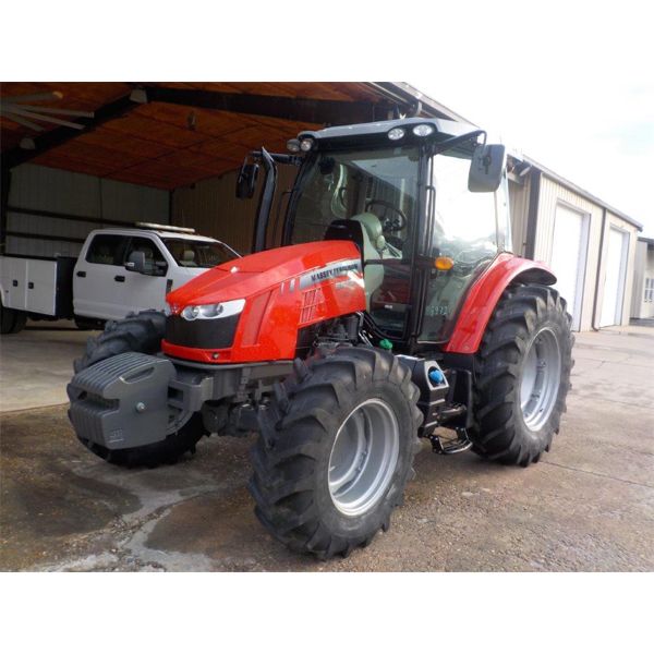2016 MASSEY FERGUSON 5612 Farm Tractor
