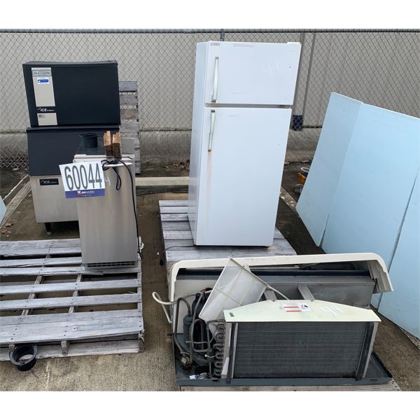 REFRIGERATOR, ICE MACHINES, Selling Offsite: Located in Montgomery, AL