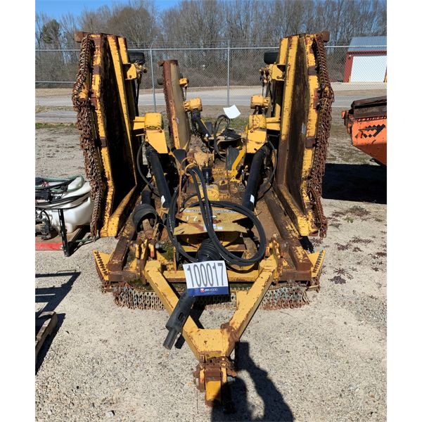 BUSH-WHACKER  Batwing Mower