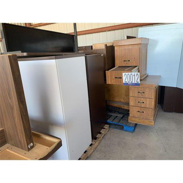 DESKS, HUTCHES, TABLES, BOOKCASE, CRENDENZAS, CABINETS, Selling Offsite: Located in Tuscumbia, AL