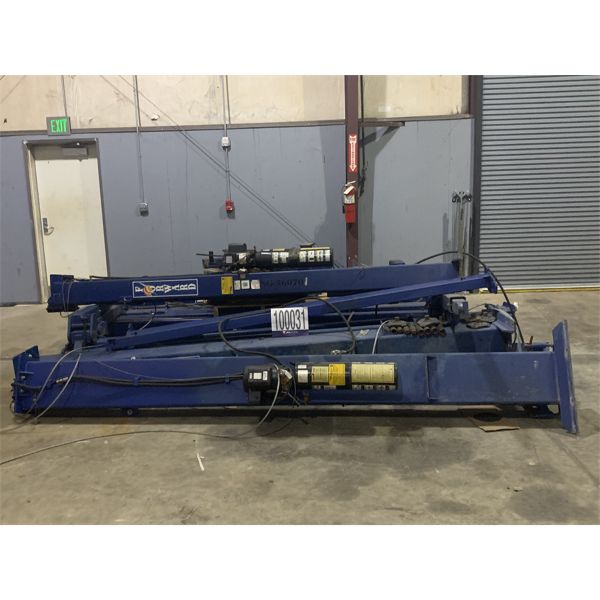 FORWARD HYDRAULIC LIFTS