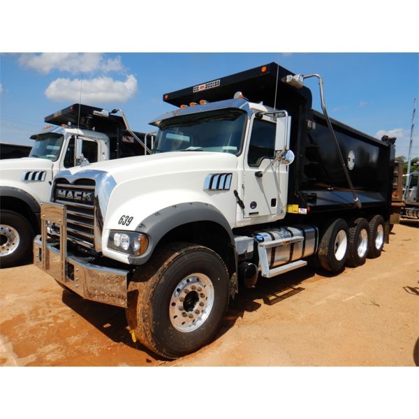 2021 MACK GR64F Dump Truck