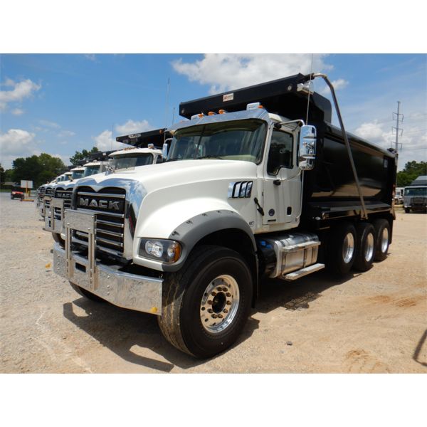 2022 MACK GR64F Dump Truck