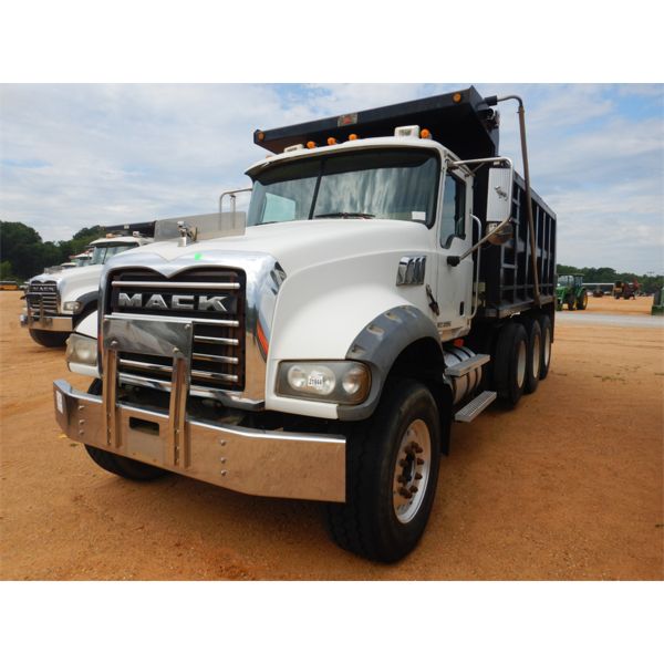 2007 MACK CTP713 Dump Truck