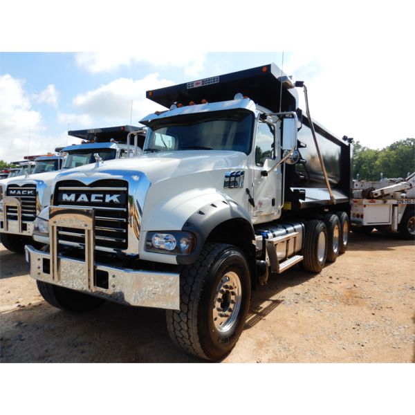 2021 MACK GR64F Dump Truck
