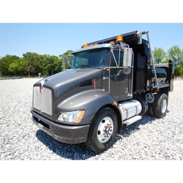 2020 KENWORTH T370 Dump Truck