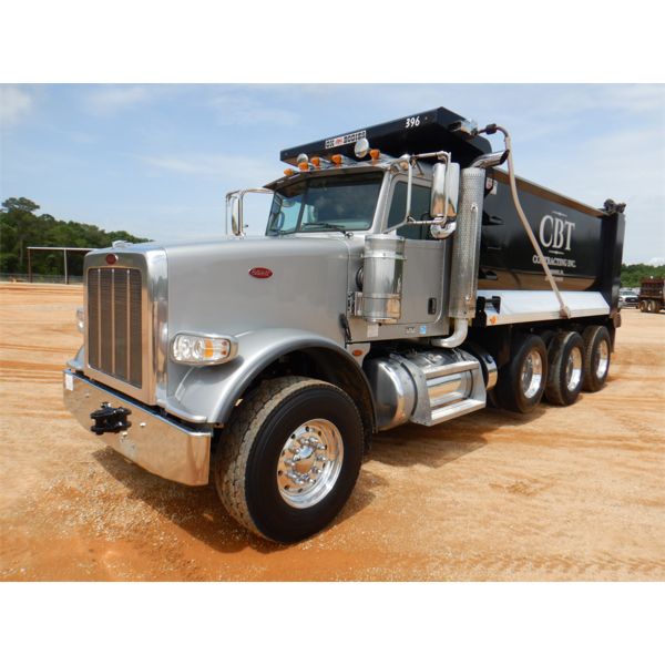 2019 PETERBILT 567 Dump Truck