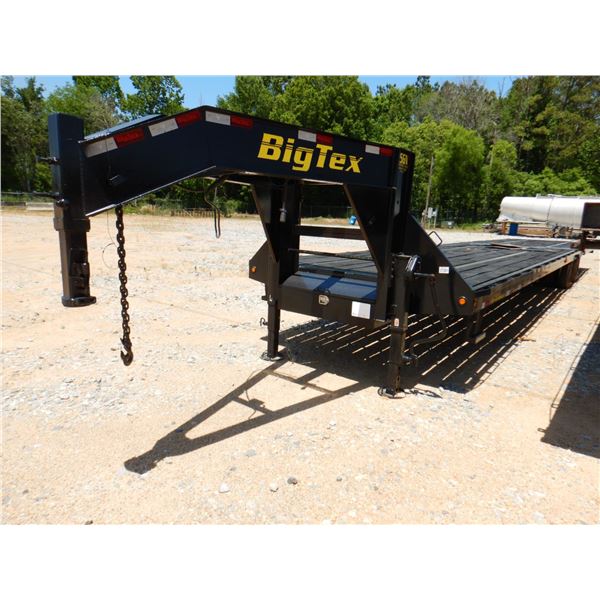 2013 BIG TEX 25GN Gooseneck Trailer