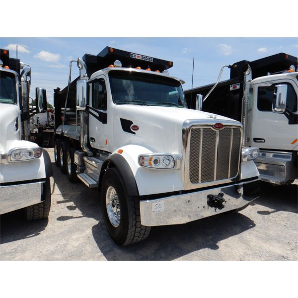 2022 PETERBILT 567 Dump Truck