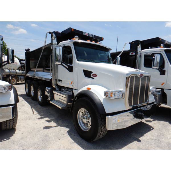 2022 PETERBILT 567 Dump Truck