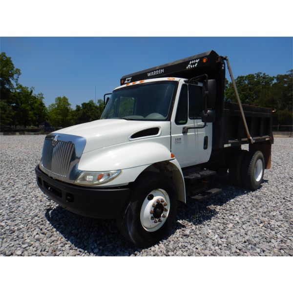2006 INTERNATIONAL 4300 Dump Truck