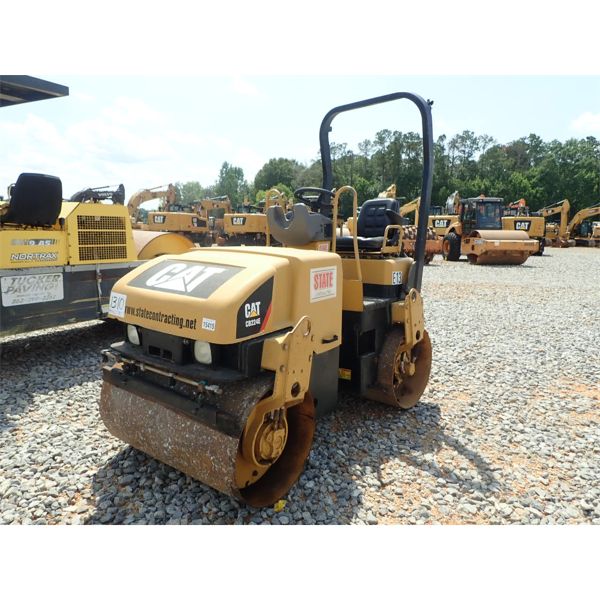 2006 CAT CB-224E Roller