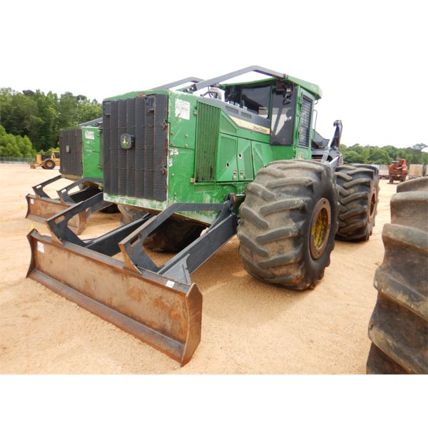 2017 JOHN DEERE 748L Skidder