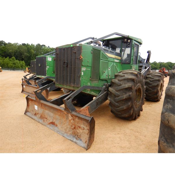 2015 JOHN DEERE 748L Skidder