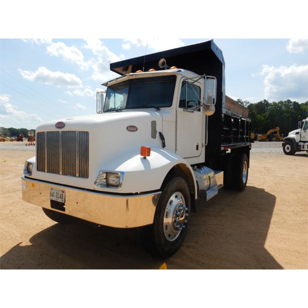 2001 PETERBILT 330 Dump Truck