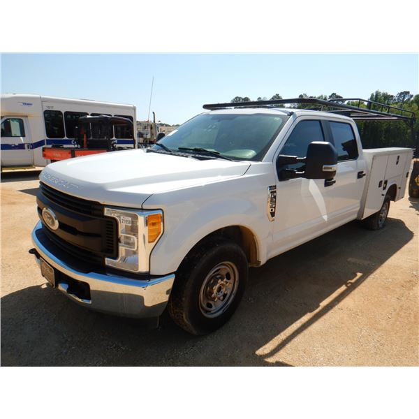 2017 FORD F250 XL Service / Mechanic Truck