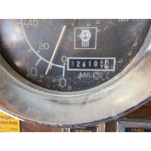 1993 KENWORTH W900 Day Cab Truck - J.M. Wood Auction Company, Inc.