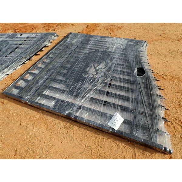 GREATBEAR 14' BI-PARTING WROUGHT IRON GATE