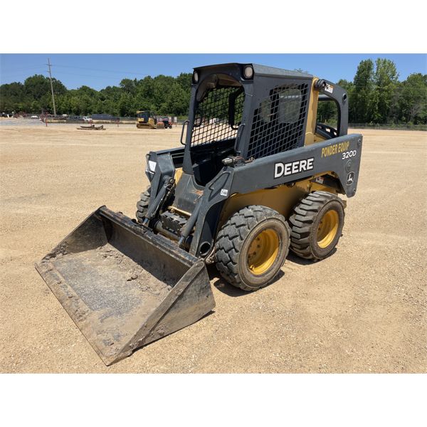 2012 JOHN DEERE 320D Skid Steer Loader - Wheel