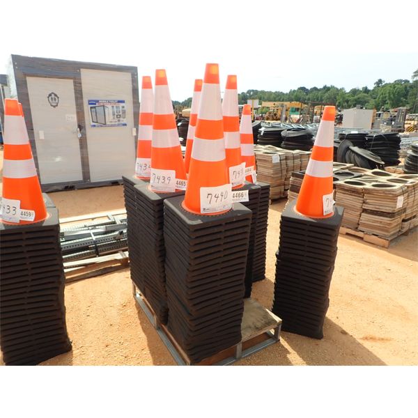 GREATBEAR (25) SAFTEY CONES (B9)