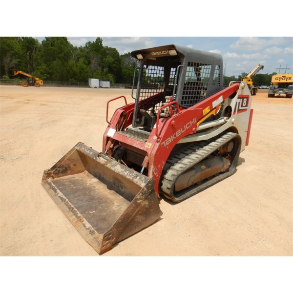 TAKEUCHI TL8 Skid Steer Loader Crawler