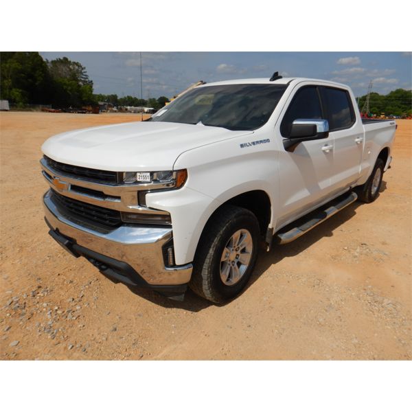 2019 CHEVROLET SILVERADO Pickup Truck