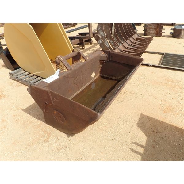 60" CLEAN OUT BUCKET (B6)