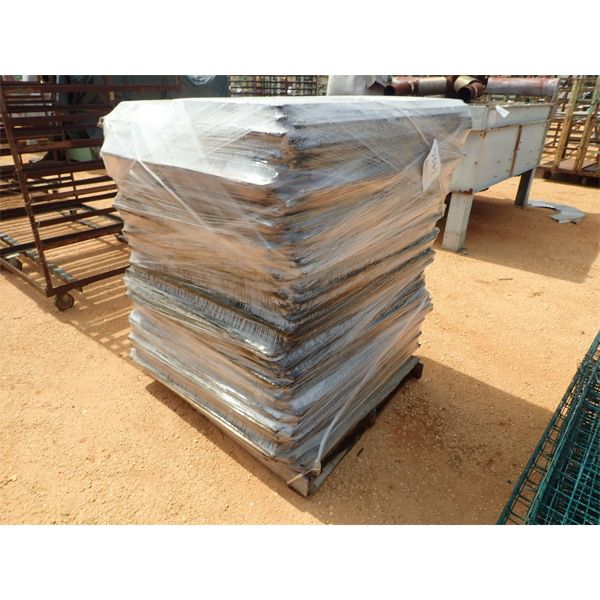 (1) PALLET 41.5" X 23" WOOD PANELS (B9)