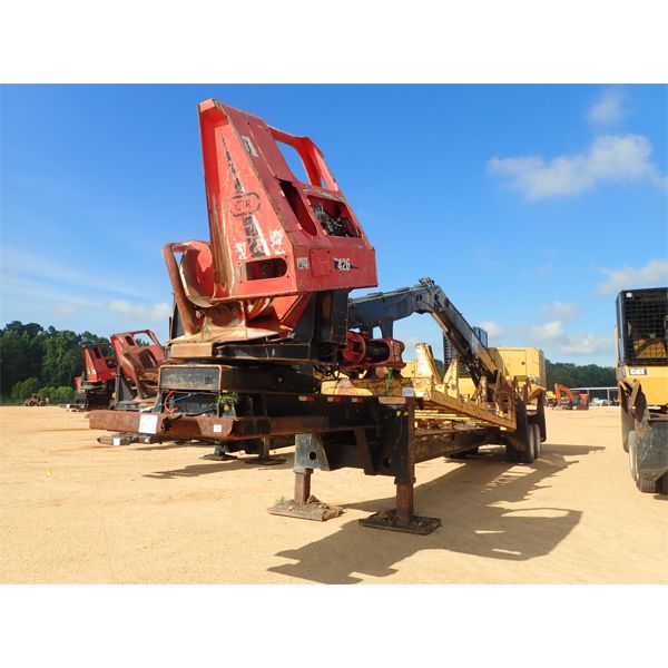 2016 CAT 559C Log Loader