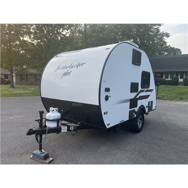 2020 BRAXTON CREEK BUSHWHACKER PLUS Travel Trailer