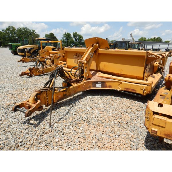 2006 JOHN DEERE 1812C Pull Scraper