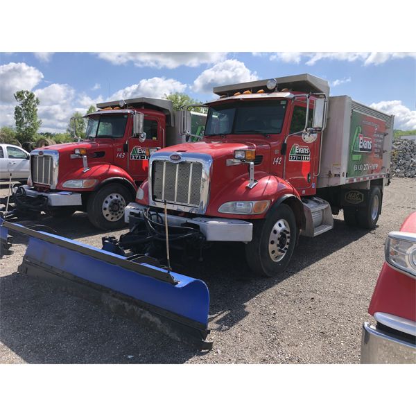 2007 PETERBILT 335 Dump Truck