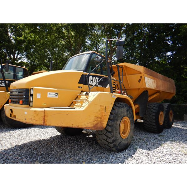 2010 CAT 740 Articulated Truck