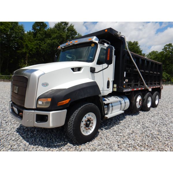 2015 CAT CT660S Dump Truck