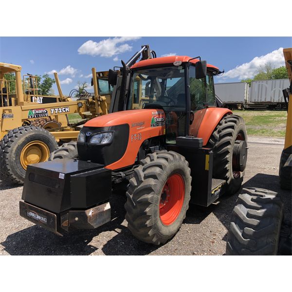 2017 KUBOTA M108S Farm Tractor