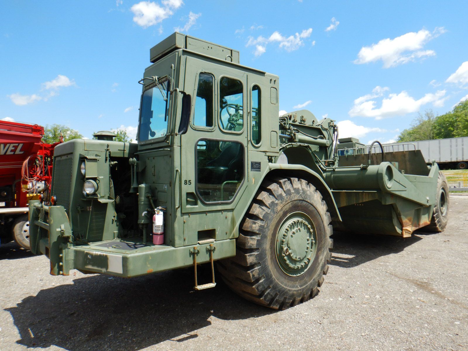 CAT 621B Motor Scraper