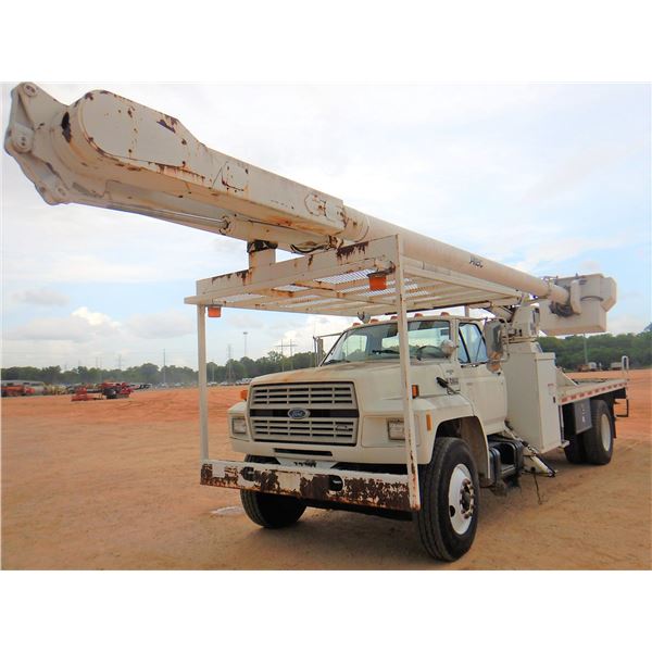 1994 FORD F700 Bucket Truck